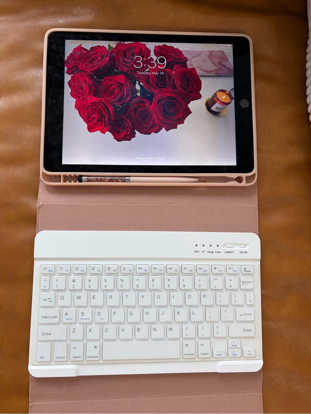 32GB iPad Air 2 and Tablet Case with White Bluetooth Keyboard